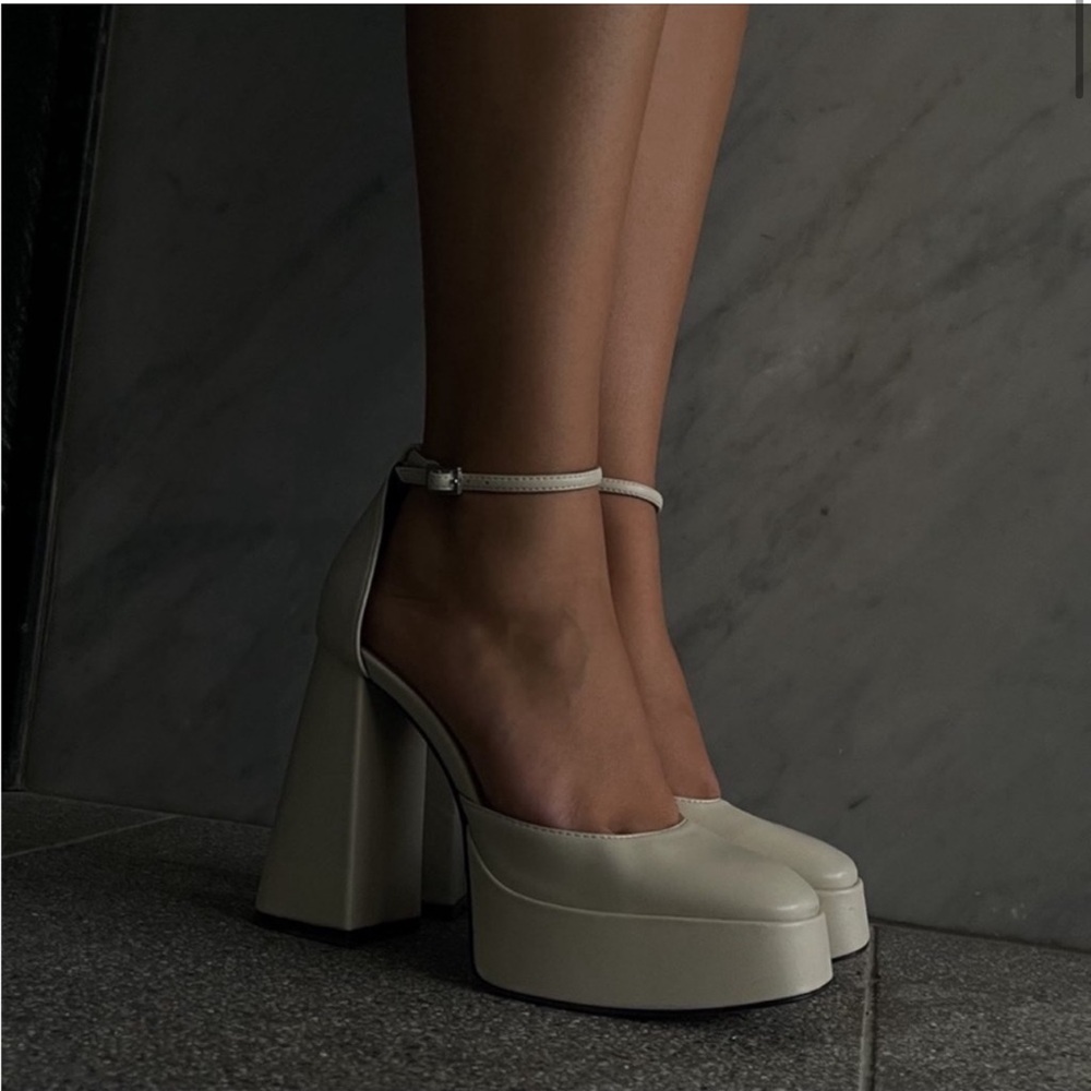 ✨SALE✨ ZARA CHUNKY HIGH HEELED PLATFORM SHOES ✨SALE✨